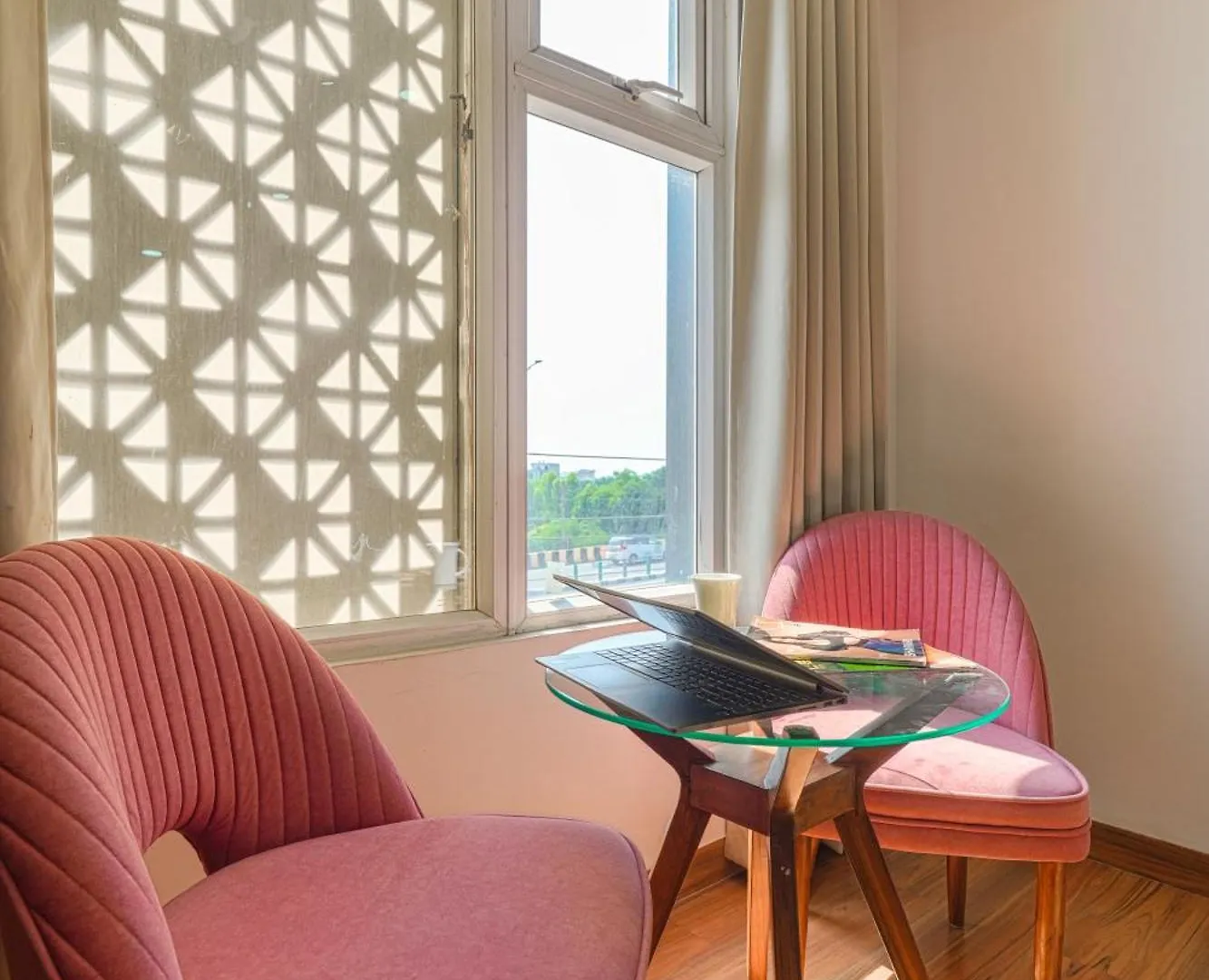 Hotel Fiora Inn Chandigarh Zirakpur