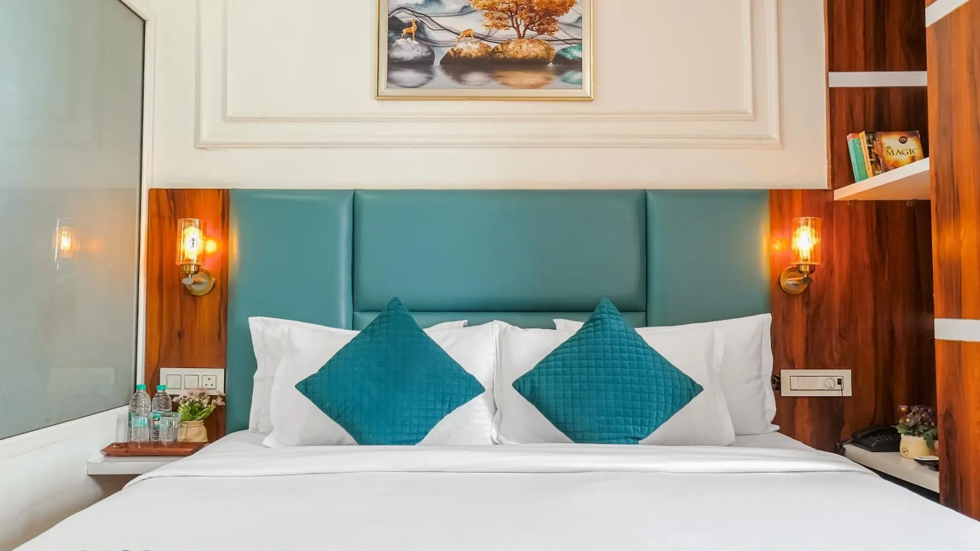 Hotel Fiora Inn Chandigarh Zirakpur